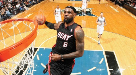 LeBron James On Fire In Return To Cleveland