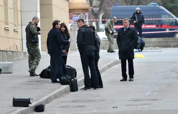 Russia: explosion injures 1 near school