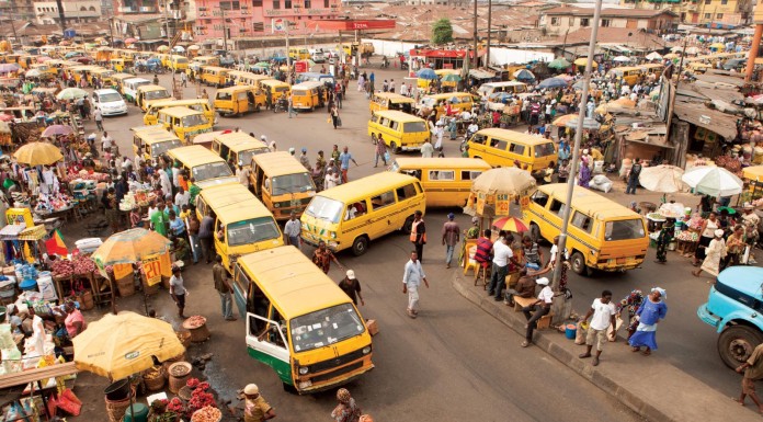 Expert condemns positive report on recession