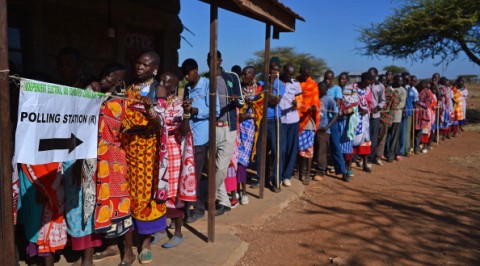 Kenya decides: kenyatta urges peaceful vote