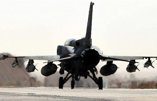 Military aircraft crashes in Yemen