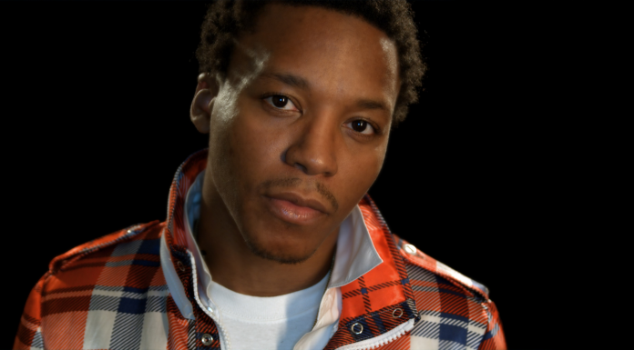 Lupe Fiasco Thrown Off Stage After Anti-Obama Comments