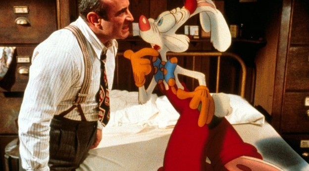 Bob Hoskins Dies Of Pneumonia Aged 71