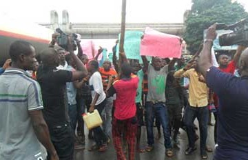 Anambra: Ekwulobia Residents Protest Intake of Boko-haram Prisoners