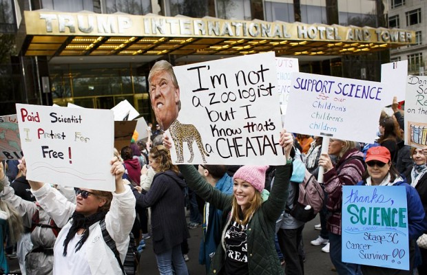 Thousands protest in NY over  science