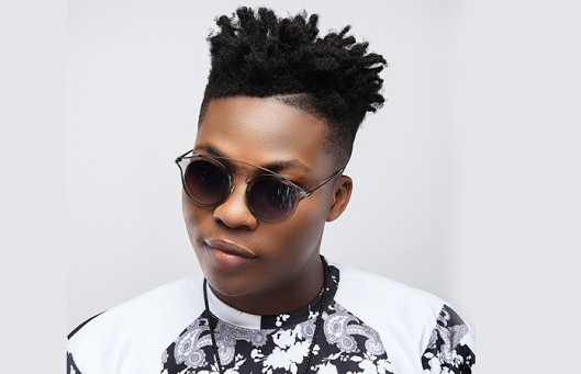 Reekado Banks dumps Mavins, floats 