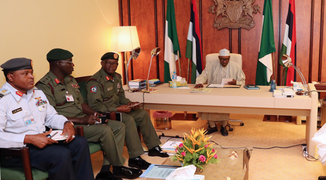 Buhari meets security chiefs