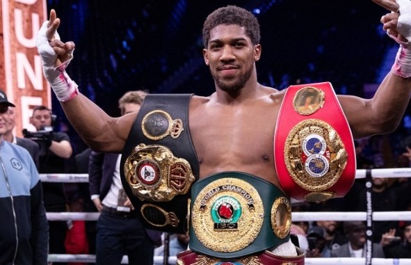 President Buhari salutes Anthony Joshua on victory