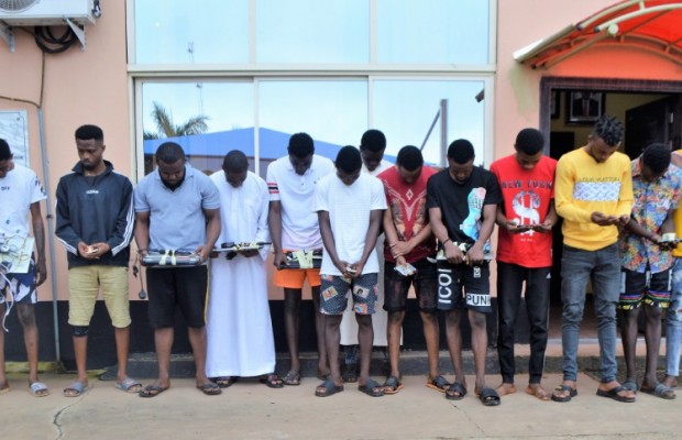 EFCC Foils Suspect’s Attempt To Flush Away Phone, arrests 15