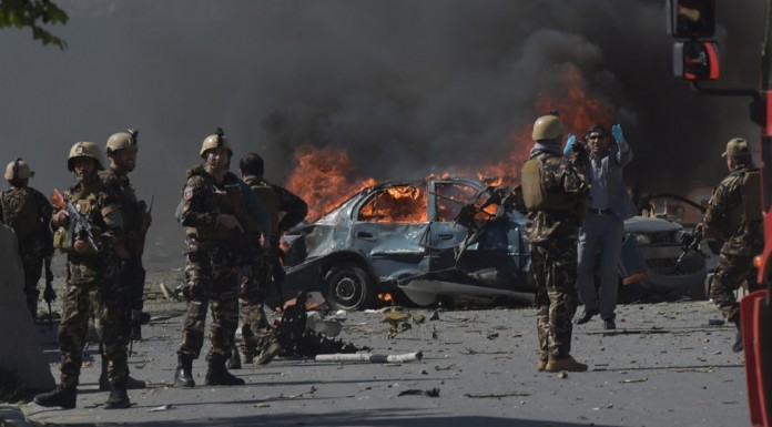Bomb damages foreign embassies in Afghan