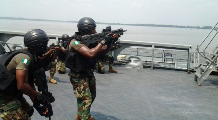 Navy destroys 14 illegal refineries