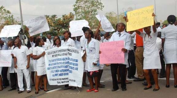 Nurses threaten to down tools