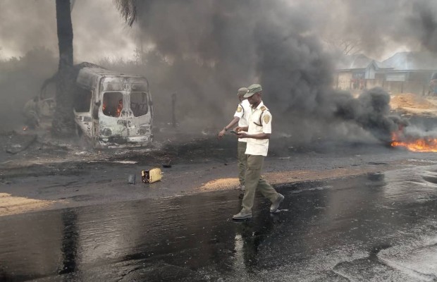 Four Burnt to Death as Bus Crashes on Ogun Highway