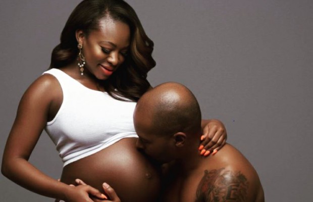 Naturi Naughton shares eye popping pregnancy photos