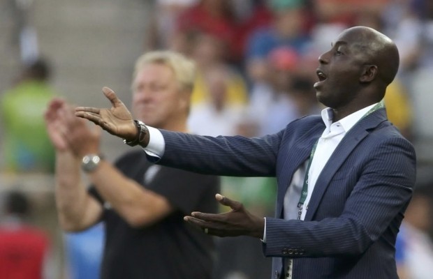 FIFA slams life ban on Siasia