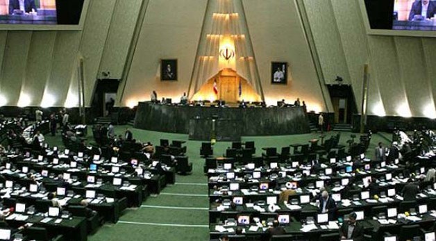 Gunmen kill 1 at Iran parliament