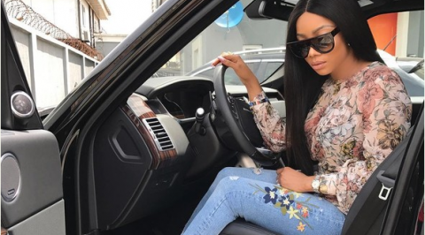 Toke Makinwa acquires new Range Rover