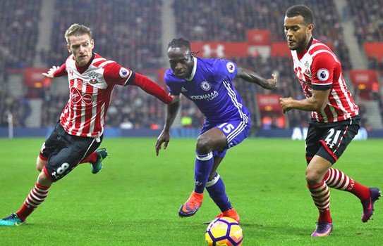 Chelsea admits Moses is more offensive