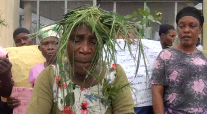 Protesters shut out NPDC workers in Warri