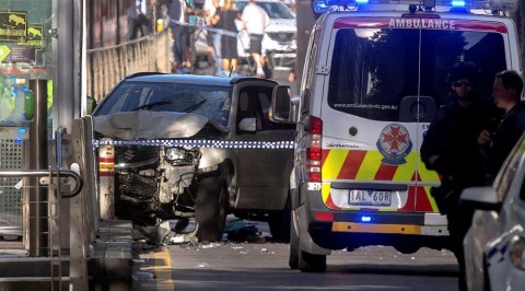 Car ploughs into pedestrians in Australia, injures 14