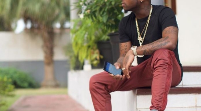 Davido dedicates AFRIMA awards to deceased friends