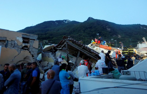 Earthquake hits Italy, 2 dead