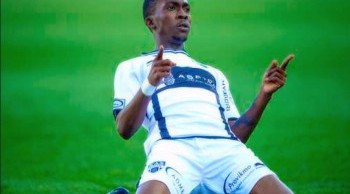 Nigerian Striker Henry Onyekuru joins Everton FC