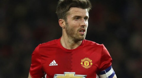 Man United captain reveals retirement date