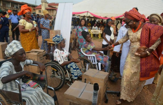 Ondo first lady empowers women in Odigbo LG