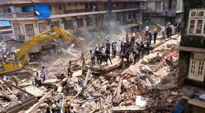 9 dead in collapsed building in India