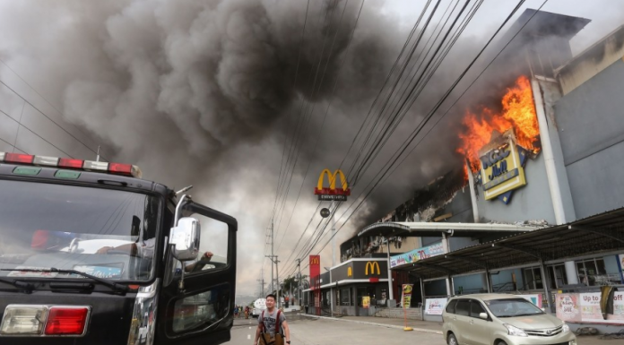 37 employees killed as fire engulfed Philippines mall