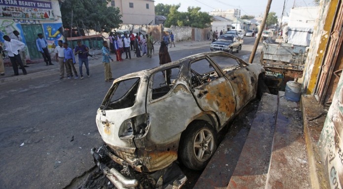 Car bomb kills 10 in Somali capital