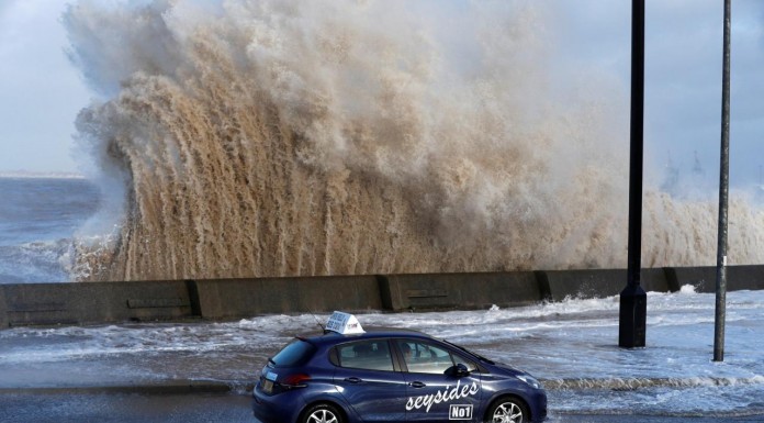 Heavy storm hit Ireland's west coast