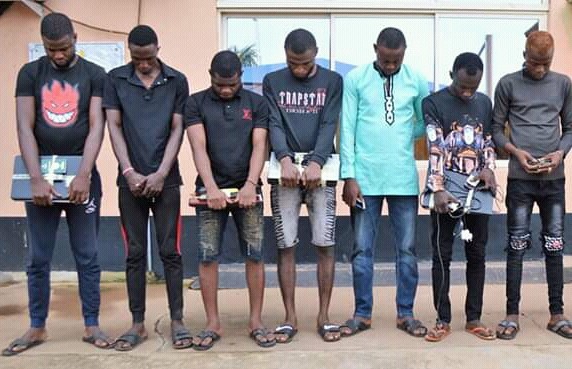 EFCC arrests nine for internet fraud