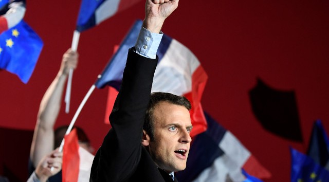 Le pen, world leaders congratulates Macron